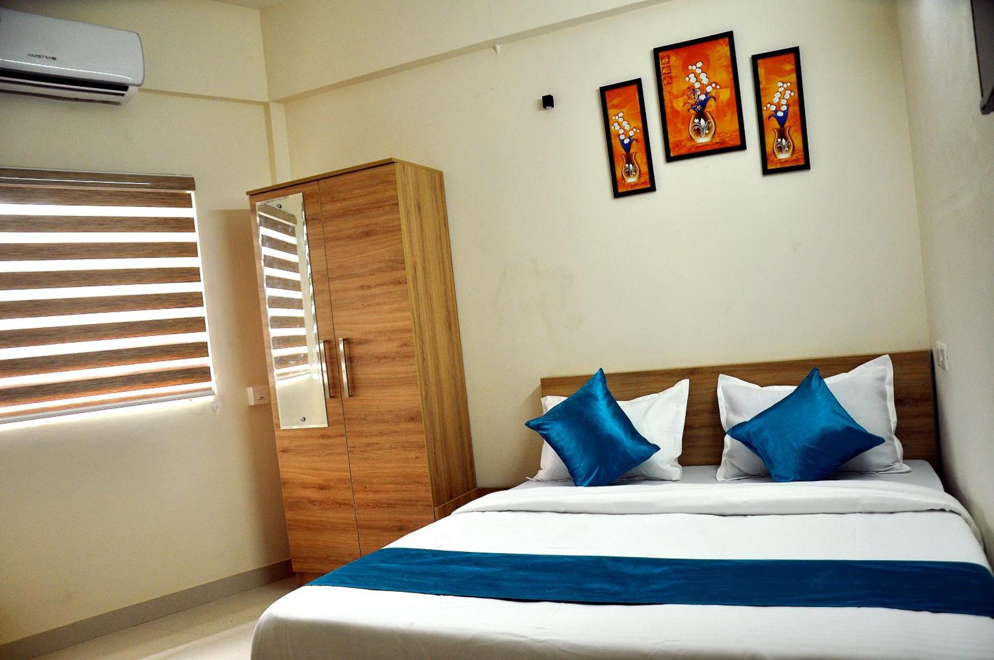 Marhaba Palace Kozhikode Esterno foto